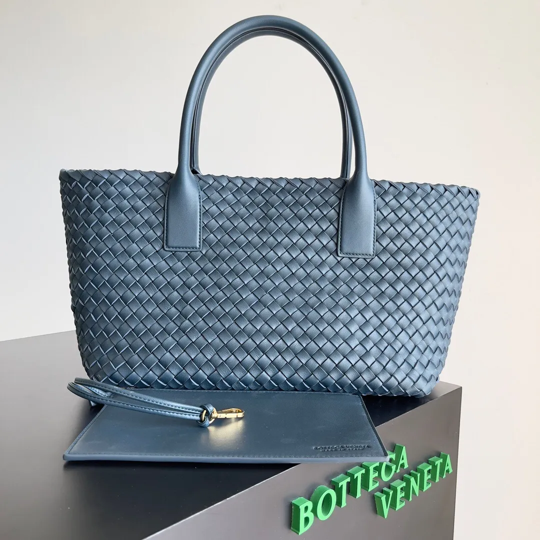 All categories 💚 Authentic bags 💚 BV 2025 new BV handbags